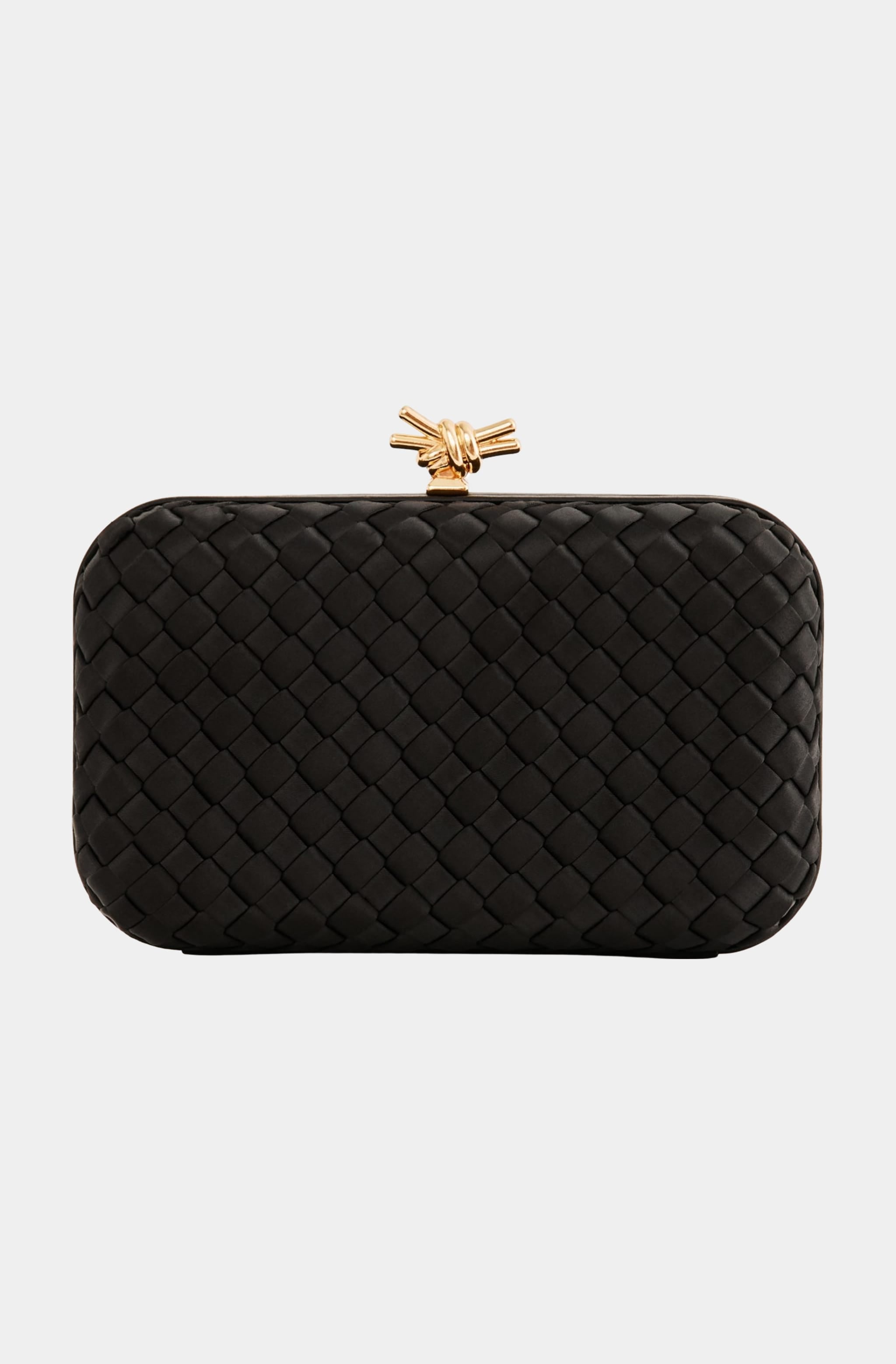 Neveah Woven Clutch