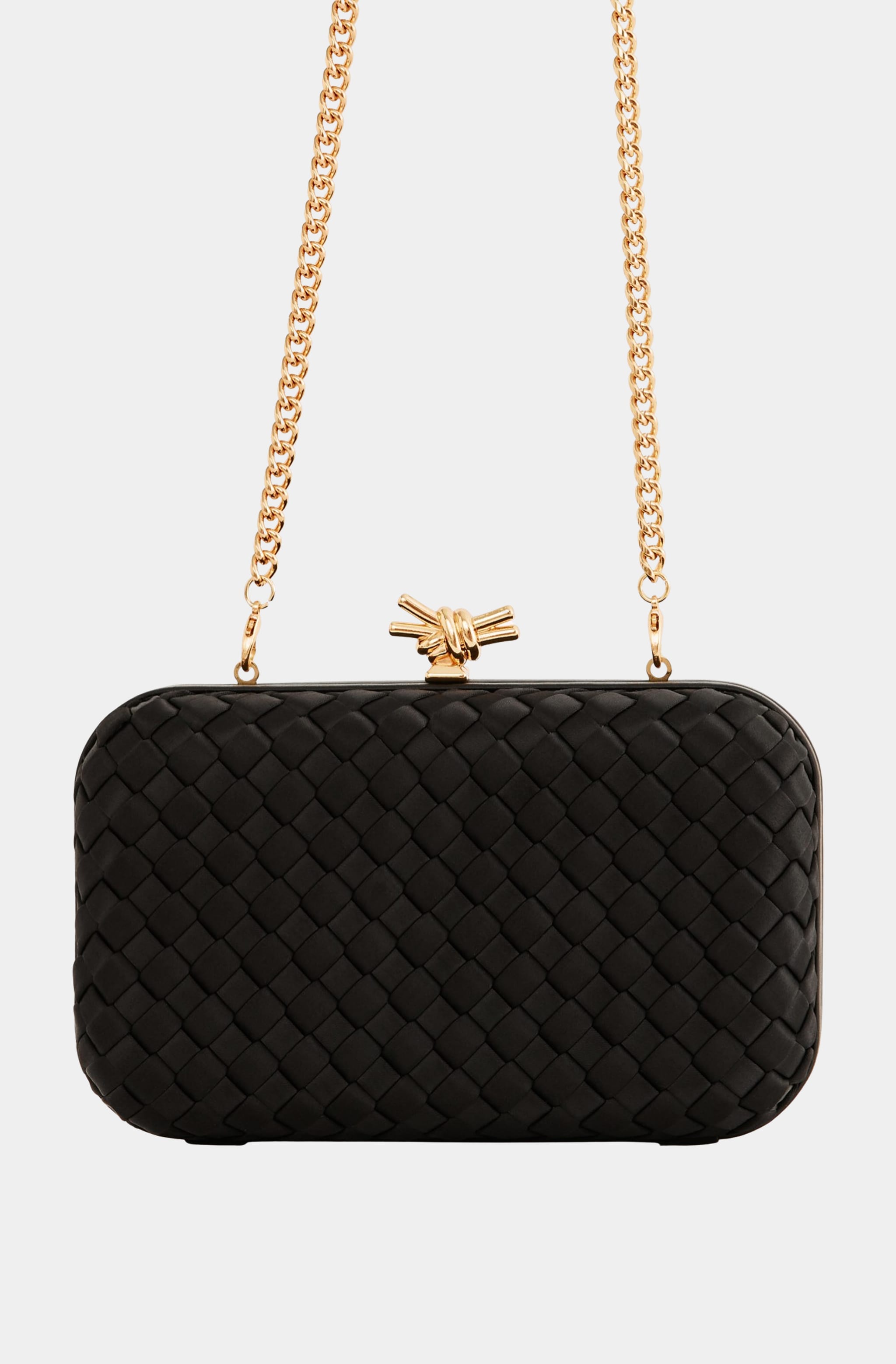 Neveah Woven Clutch