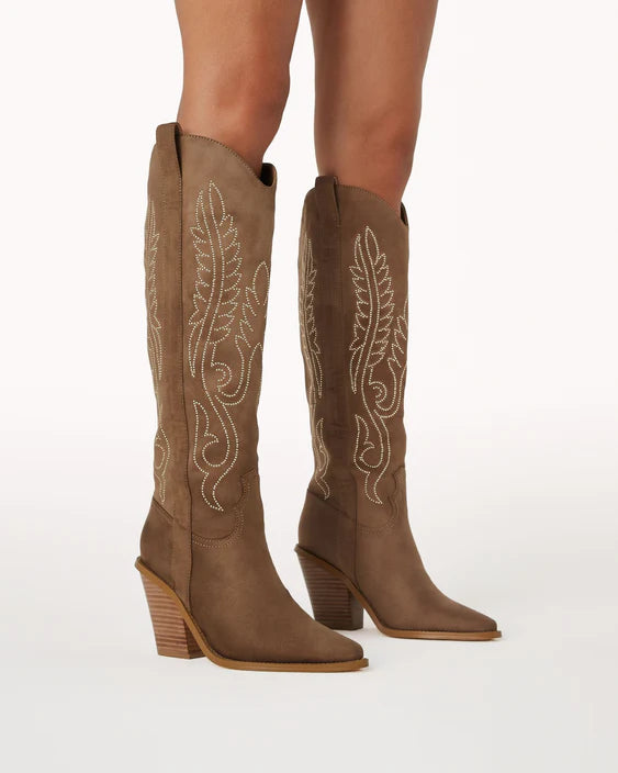 Sally Boot