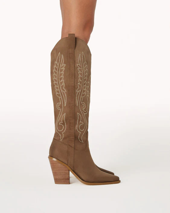 Sally Boot