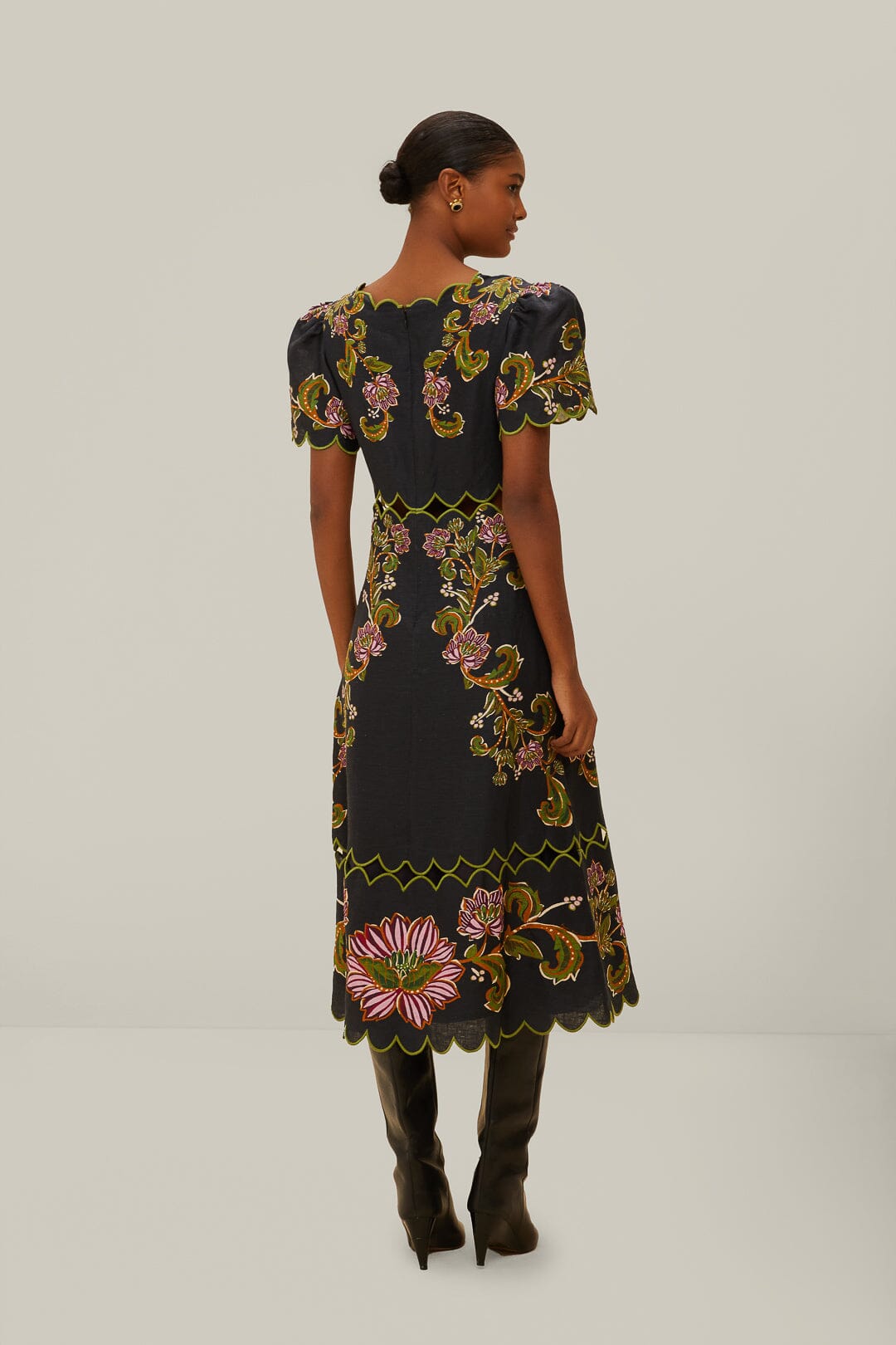 black ravenala short sleeve maxi dress Ravenala Floral Short Sleeve Midi Dress (Women)