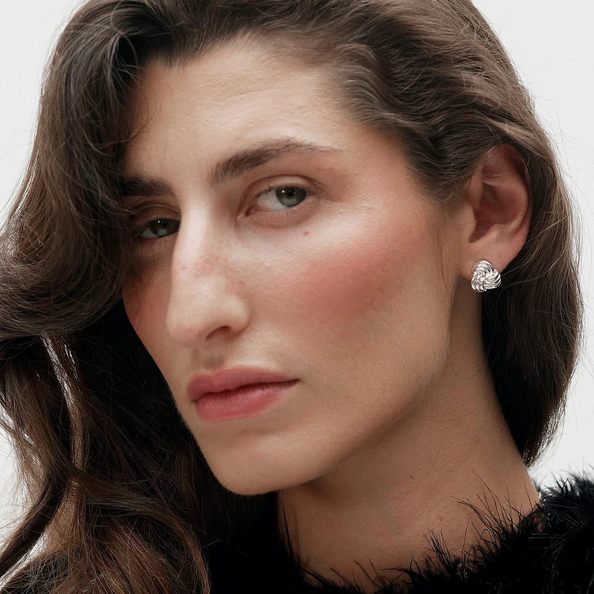 Vali Earrings