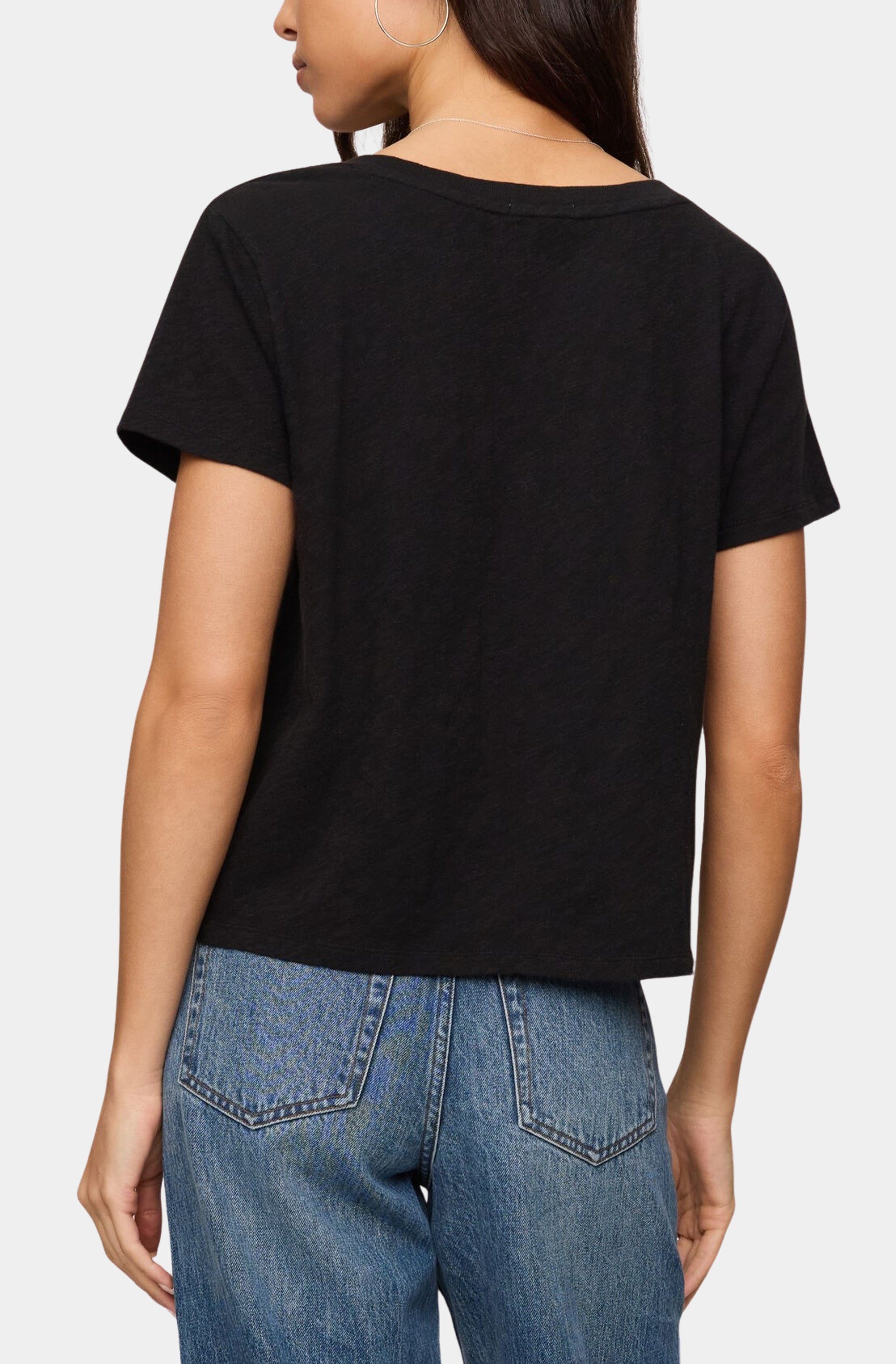 Nomad V Neck Tee